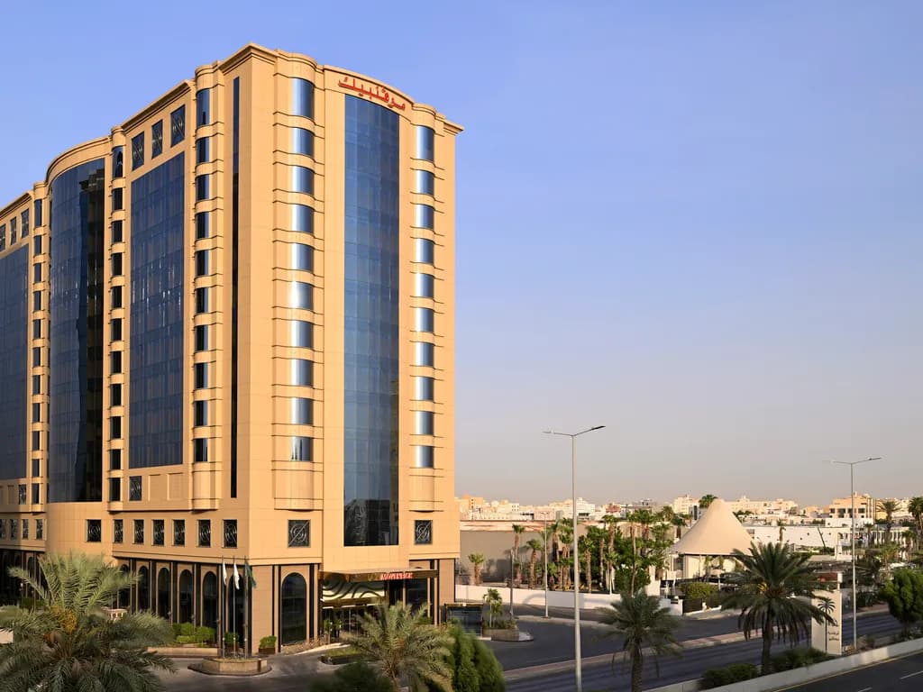Mövenpick Hotel Jeddah — Jeddah luxury hotel Saudi Arabia Red Sea coast